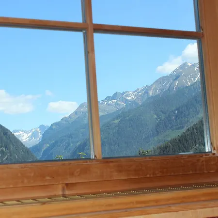 Sonnberghof Apartman *